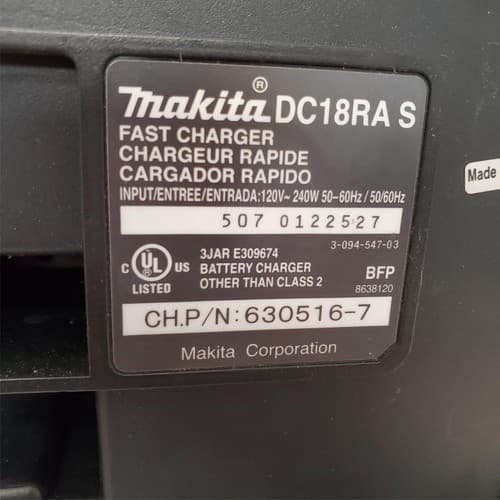Makita DC18RA S 120V240 WATT 702-18V Ni-Mh & Li-ion Battery Fast Charger LOT-521 - Thumbnail 6