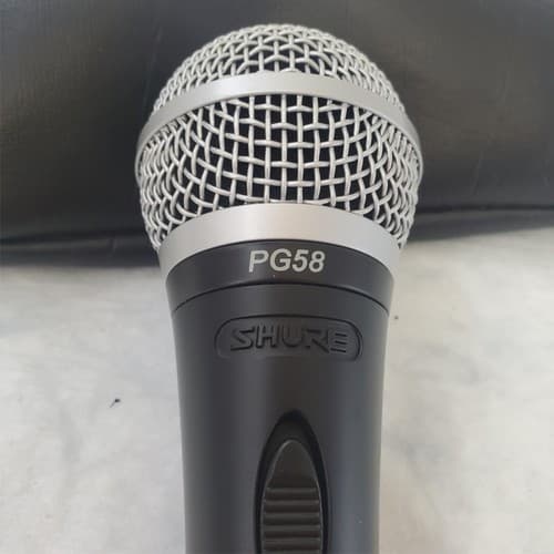 Shure PGA48 Dynamic Microphone With Leather Bag - Thumbnail 4