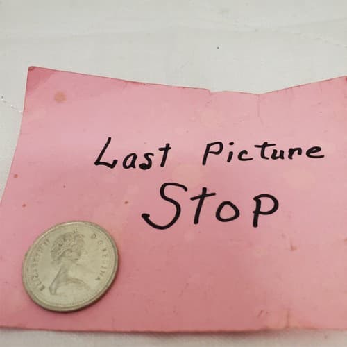 Canada 1973 25 Cents Elizabeth Small Bust Quarter Coin 25 Cent - Thumbnail 4