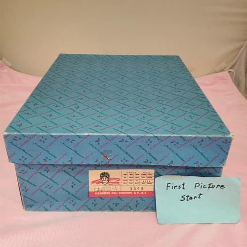 Madame Alexander #1546 Cinderella Doll with Box & Stand - Thumbnail 2