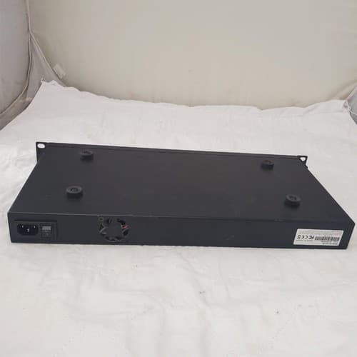 Intellinet Network Solutions 524155 16 Port POE Switch - Thumbnail 5