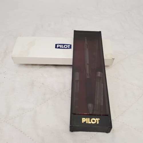 Pilot Multi-Function 1+1 Pen Ballpoint Mechanical Pencil with Leads - Thumbnail 3