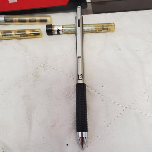 Pilot Multi-Function 1+1 Pen Ballpoint Mechanical Pencil with Leads - Thumbnail 5