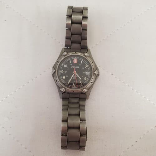 Vintage Wenger SMT Men’s Swiss Watch Black Dial, Date Display, Fresh Battery - Thumbnail 3