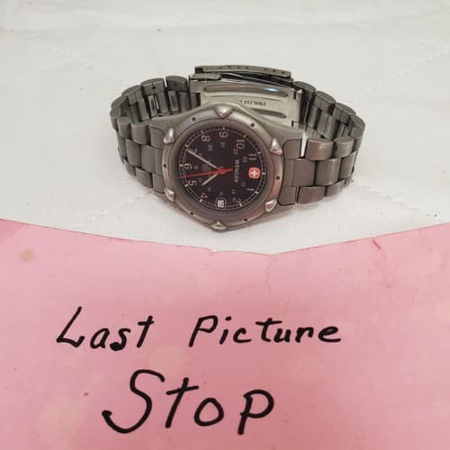 Vintage Wenger SMT Men’s Swiss Watch Black Dial, Date Display, Fresh Battery - Thumbnail 7