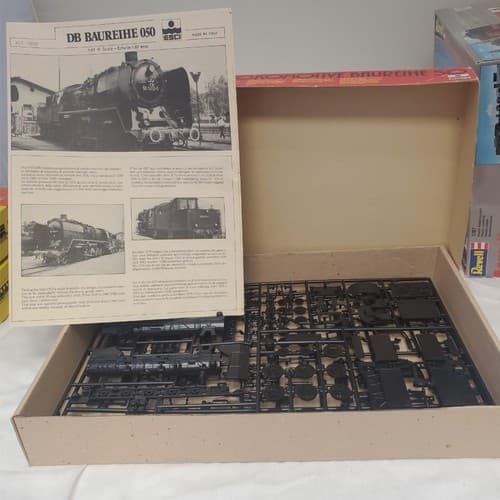 Lot of 4 ESCI & Revel 2162 1/87 Schnellzug-Lokomotive Baureihe Plastic Model kit - Thumbnail 11