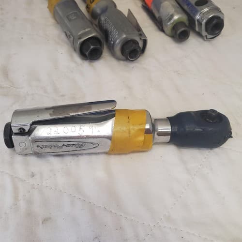 Lot of 5 Assorted Heavy Duty Pneumatic Air Ratchet Wrench Air Tool LOT-15 - Thumbnail 5