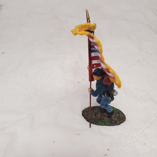 Kings & Country ACW-01-C Stars & Stripes Forever Flag Bearer CM-38 - Thumbnail 2