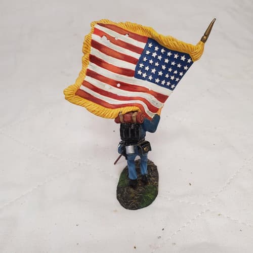 Kings & Country ACW-01-C Stars & Stripes Forever Flag Bearer CM-38 - Thumbnail 3