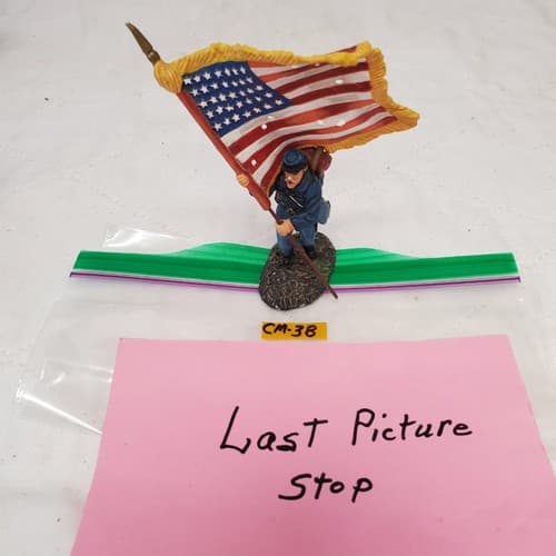 Kings & Country ACW-01-C Stars & Stripes Forever Flag Bearer CM-38 - Thumbnail 9
