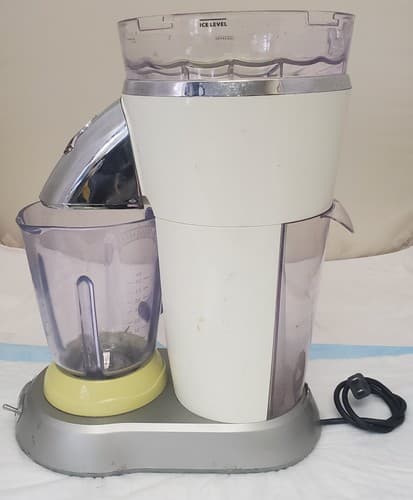 Margaritaville Bahamas Frozen Drink Maker - Thumbnail 3