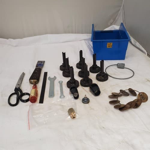 Lot of Tension Adjustment Key, Scraper Knife, Scissors & Other Tools LOT 184 - Thumbnail 8