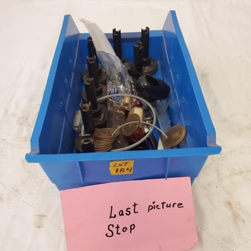 Lot of Tension Adjustment Key, Scraper Knife, Scissors & Other Tools LOT 184 - Thumbnail 10