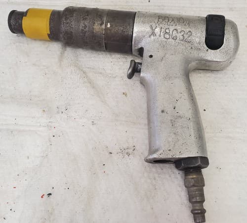 Cleco 8RSAPT-10 Pneumatic Pistol Grip 1/4" Air Tool Screwdriver/Nutrunner TTT-25 - Thumbnail 4