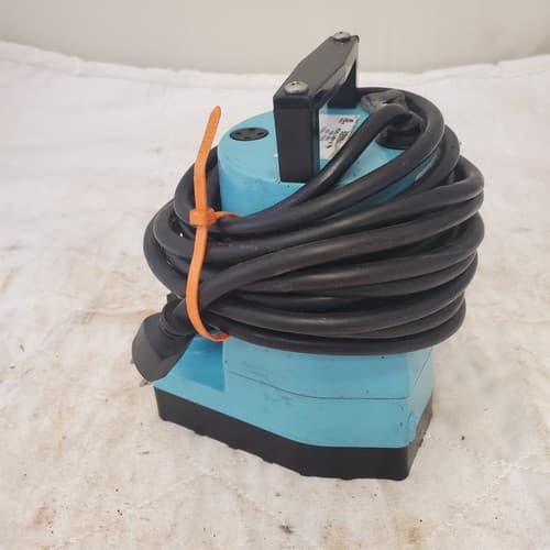 LITTLE GIANT 505902 Plug-In Utility Pump 0.17 HP 115V 10 Feet AC LOT 514 - Thumbnail 4