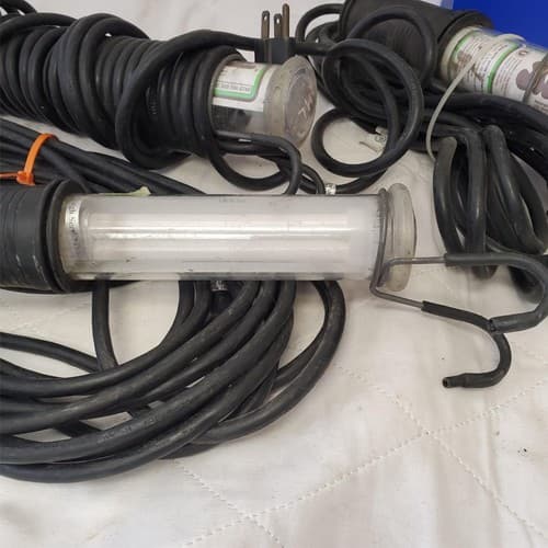 Lot of 3 Stubby II LED Handheld Work Lights LOT 613 - Thumbnail 8