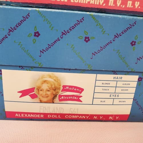 Set Of 5 Madame Alexander Friends From Foreign Lands Collection Dolls with Box - Thumbnail 3