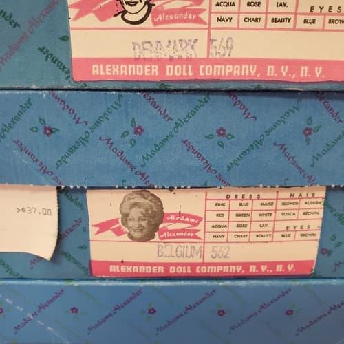 Set Of 5 Madame Alexander Friends From Foreign Lands Collection Dolls with Box - Thumbnail 4