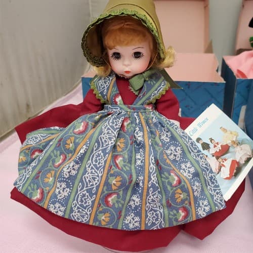 Set Of 5 Madame Alexander Friends From Foreign Lands Collection Dolls with Box - Thumbnail 8