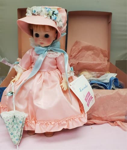 Madame Alexander #1535 Lucinda #1552 Alice Dolls Set with Box - Thumbnail 4