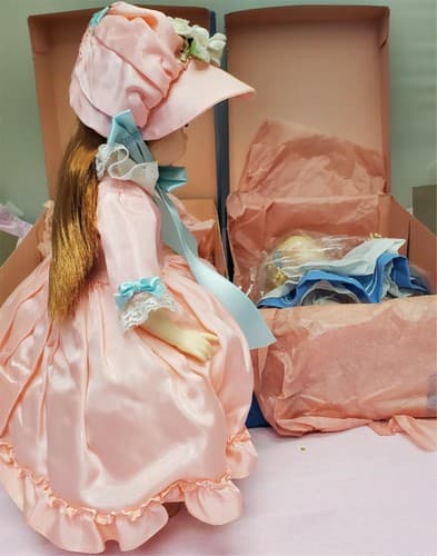 Madame Alexander #1535 Lucinda #1552 Alice Dolls Set with Box - Thumbnail 8