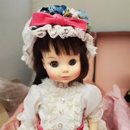 Madame Alexander #1575 Degas Girl #1578 Renoir Dolls Set with Box - Thumbnail 4