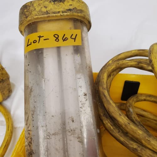 Woodhead Fluorescent Portable Handheld Work Light LOT-864 - Thumbnail 3