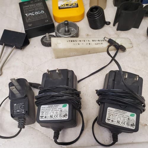 Lot of 31 Miscellaneous PowerSupply /Blade Disposal Case/ReelCleaner & Etc Tools - Thumbnail 19