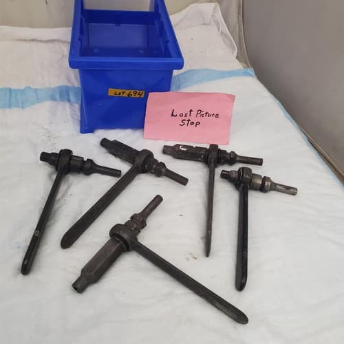 Lot of 5 Assorted Screw Removal Impact Tool LOT-694 - Thumbnail 6