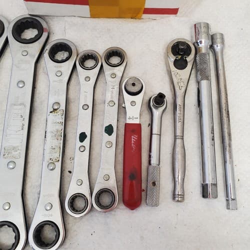 Lot of 11 Matco Ratcheting Box Wrenches ,Pliers & Sockets Lot 36 - Thumbnail 5