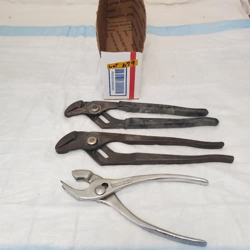 Lot of 3 Groove Slip Joint Pliers & Camlok 4P3 Pliers LOT-679 - Image 1