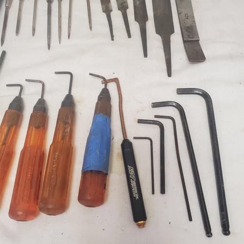Lot of Assorted Hand Tools Files Screwdrivers Picks and Allen Wrenches LOT-766 - Thumbnail 6