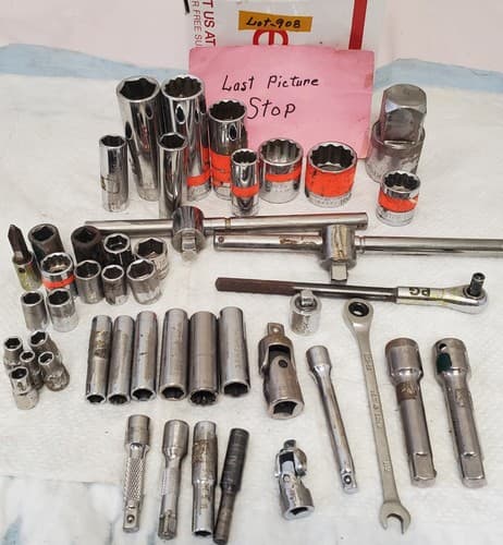 Lot of 47 Vintage Mixed Drive Sockets & Extensions Ratchet, &, More LOT-908 - Thumbnail 9