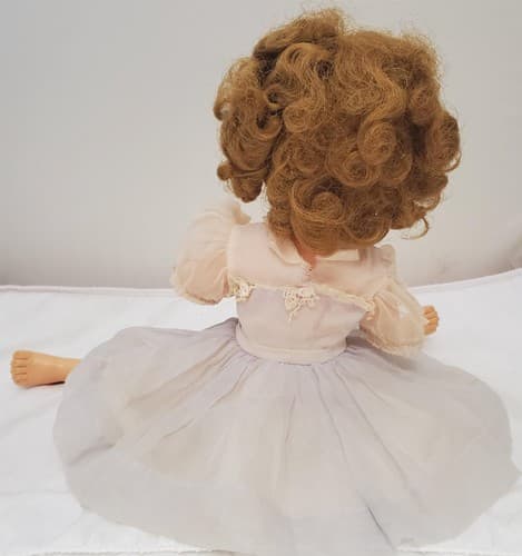 Ideal 1950s Shirley Temple Flirty Eyes Doll - Thumbnail 6