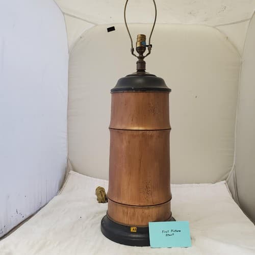 Vintage Brass & Wooden Table Lamp A5 - Image 1