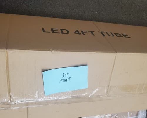 Lot of 25 Vertical Fridge Light 4FT LED Tube Light 18W 4000K - Thumbnail 2