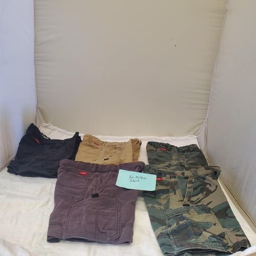 Lot of 5 Wrangler Boys Cargo Bermuda Shorts Size 12, 10 - Image 1