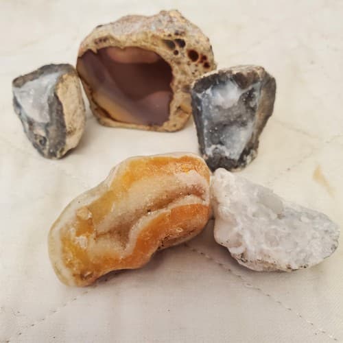 Natural Crystal Cave Crystal Wand Ore Ornaments Home Decor Aquarium Decoration - Thumbnail 9