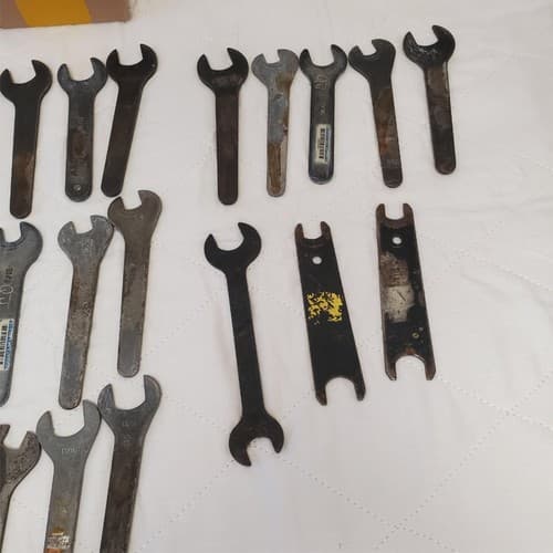 Lot of Assorted Open End Service Wrench & other Wrench Tool LOT 488 - Thumbnail 4