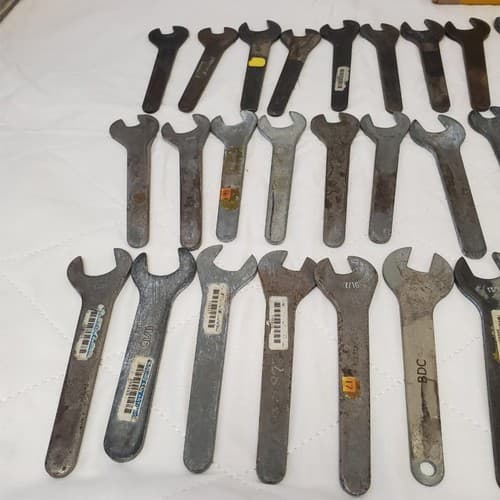 Lot of Assorted Open End Service Wrench & other Wrench Tool LOT 488 - Thumbnail 5