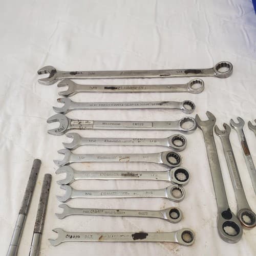Lot of Assorted Wrenches, Drive Sockets & Other Hand Tools LOT 116 - Thumbnail 3