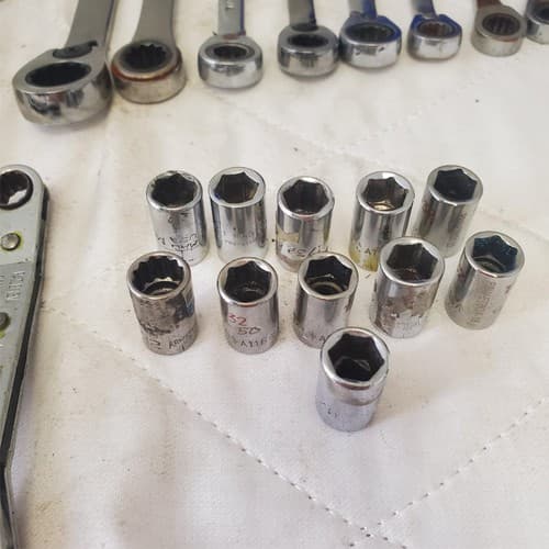 Lot of Assorted Wrenches, Drive Sockets & Other Hand Tools LOT 116 - Thumbnail 11