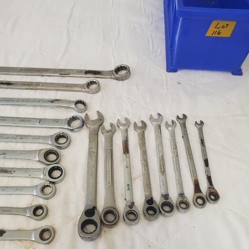 Lot of Assorted Wrenches, Drive Sockets & Other Hand Tools LOT 116 - Thumbnail 6