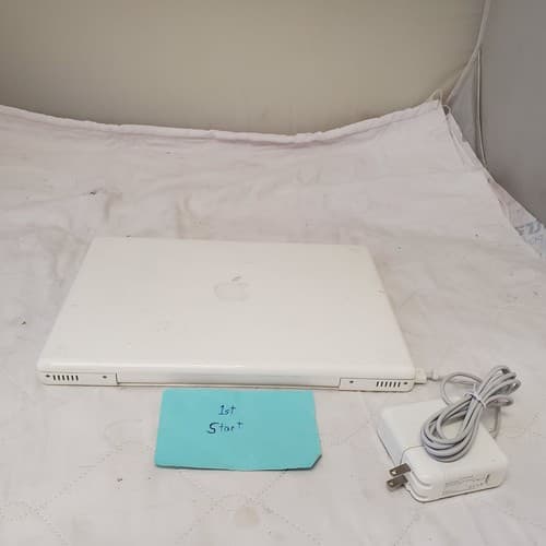 Used Apple Macbook Laptop Model A1181 - Thumbnail 2