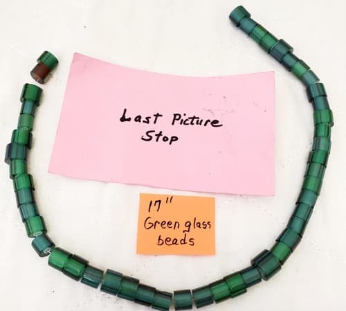 17" Emerald Green Glass Beads - Thumbnail 4
