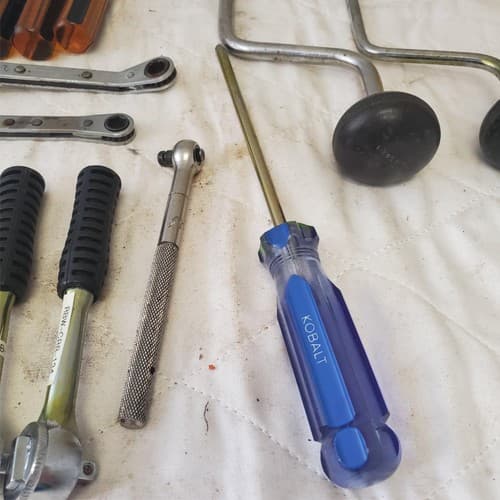 Lot of Assorted Ratchets, Drivers, Speed Handles & Other Hand Tools LOT 128 - Thumbnail 11