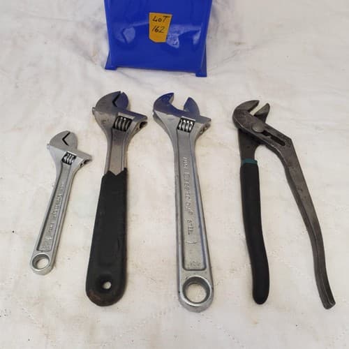 Lot of 5 Assorted Crescent 10" 6" Adjustable Wrench & Pliers LOT-162 - Thumbnail 10