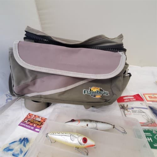 Flambeau Outdoors Systems Tackle Bag With Lot Fishing Lures - Thumbnail 2
