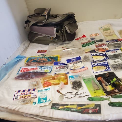 Flambeau Outdoors Systems Tackle Bag With Lot Fishing Lures - Thumbnail 16