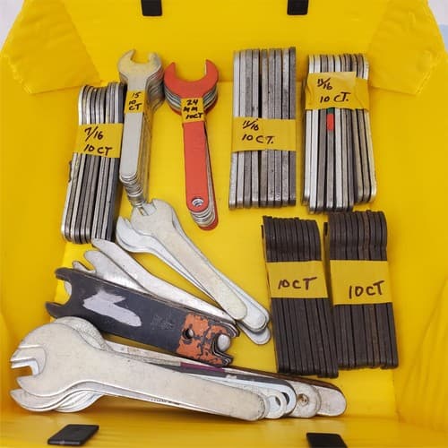 Combination Wrenches & Key Set in Different Sizes Lot 107 - Thumbnail 3